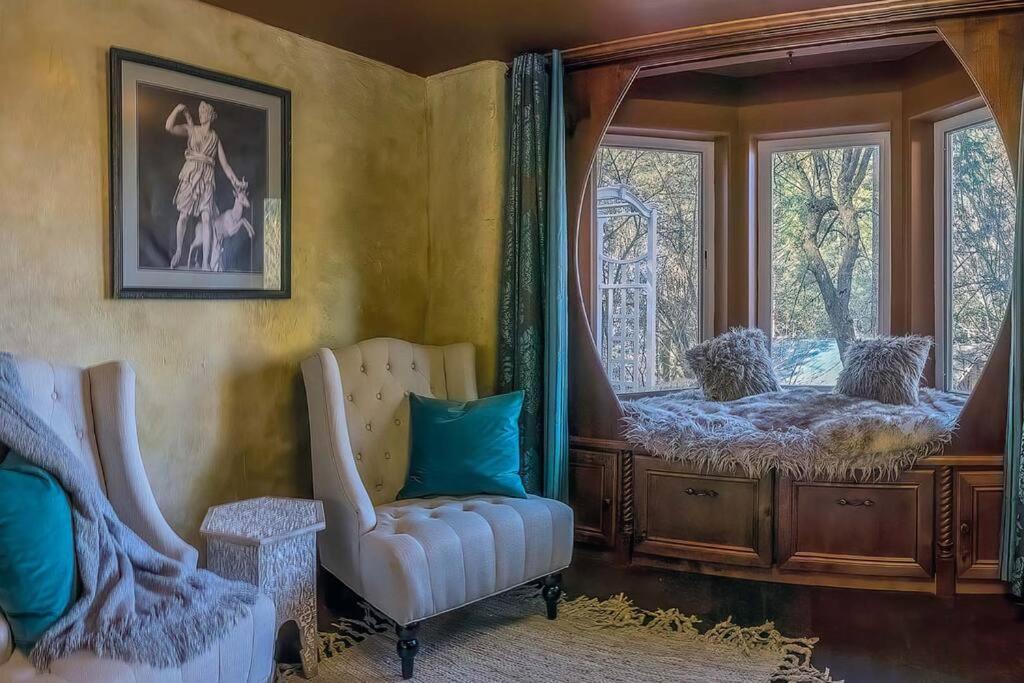 European Style Straw Bale Retreat Villa Ashland Luaran gambar