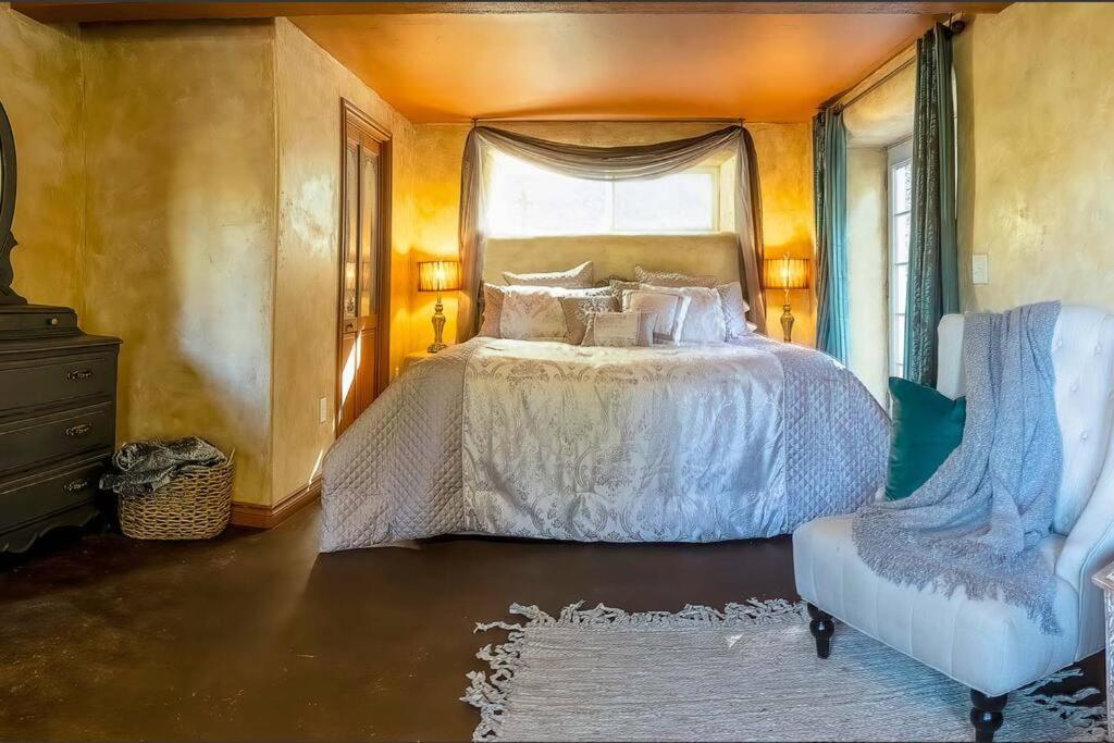 European Style Straw Bale Retreat Villa Ashland Luaran gambar